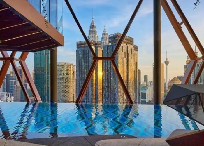 Scarletz Suites Klcc Twin Tower By Purple Orchid