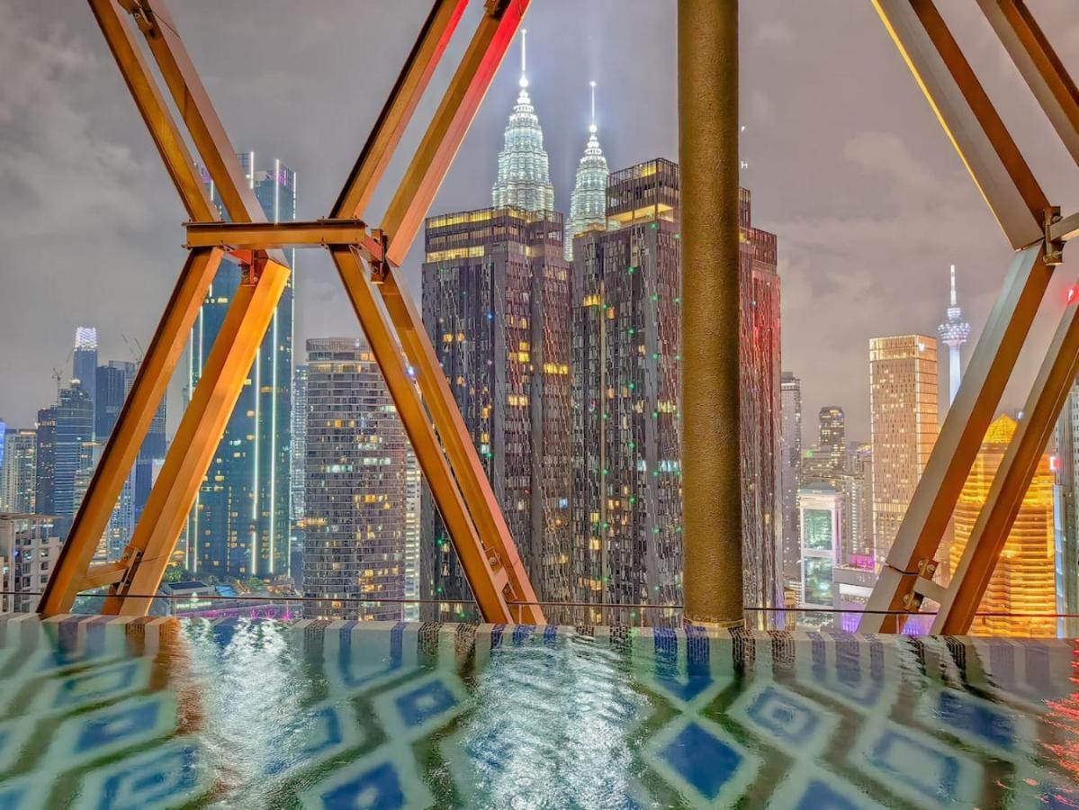 Scarletz Klcc Twin Tower By Purple Orchid Kuala Lumpur