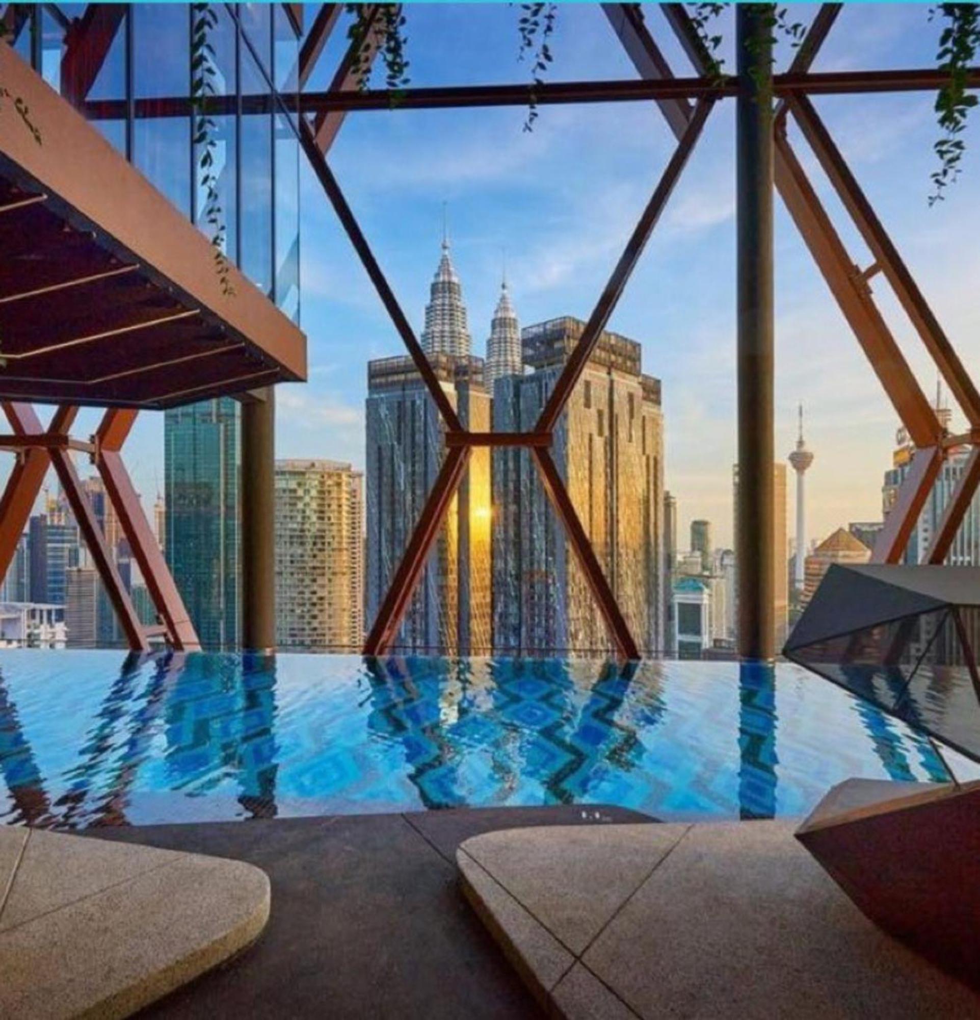 Scarletz Klcc Twin Tower By Purple Orchid Pangsapuri *
