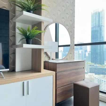Scarletz Suites Klcc Twin Tower By Purple Orchid Kuala Lumpur Luaran gambar