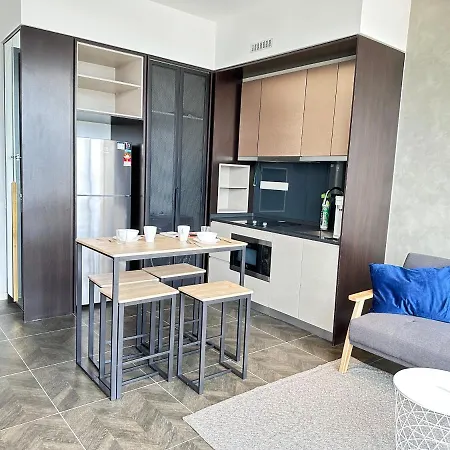 Scarletz Suites Klcc Twin Tower By Purple Orchid Kuala Lumpur Luaran gambar