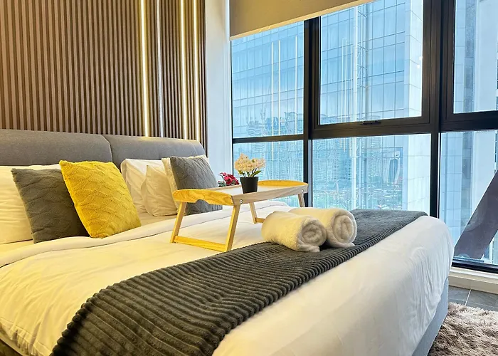 Scarletz Suites Klcc Twin Tower By Purple Orchid
