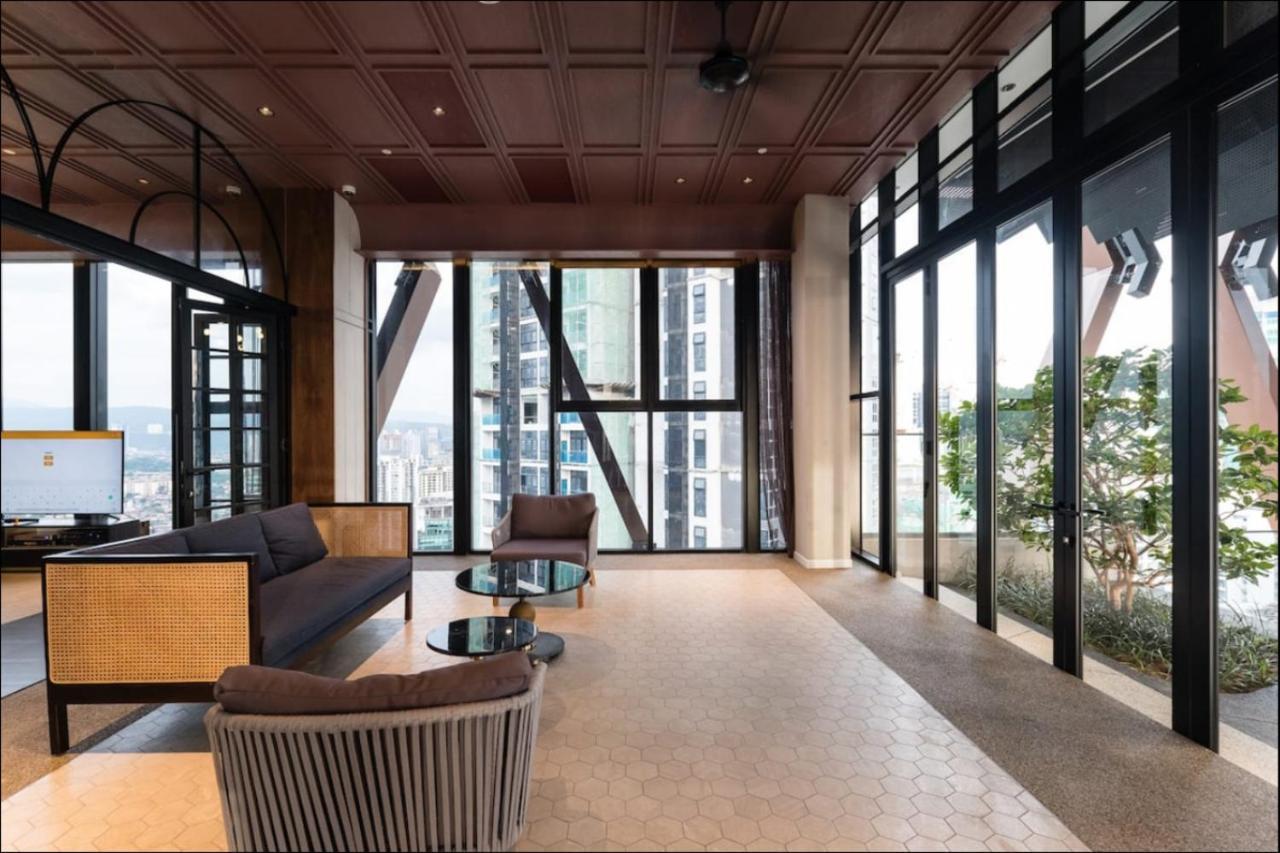 Apartment Scarletz Klcc Twin Tower By Purple Orchid